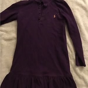 Girls dresses, Sz6 and the green 1 fits 8-10 yrs old